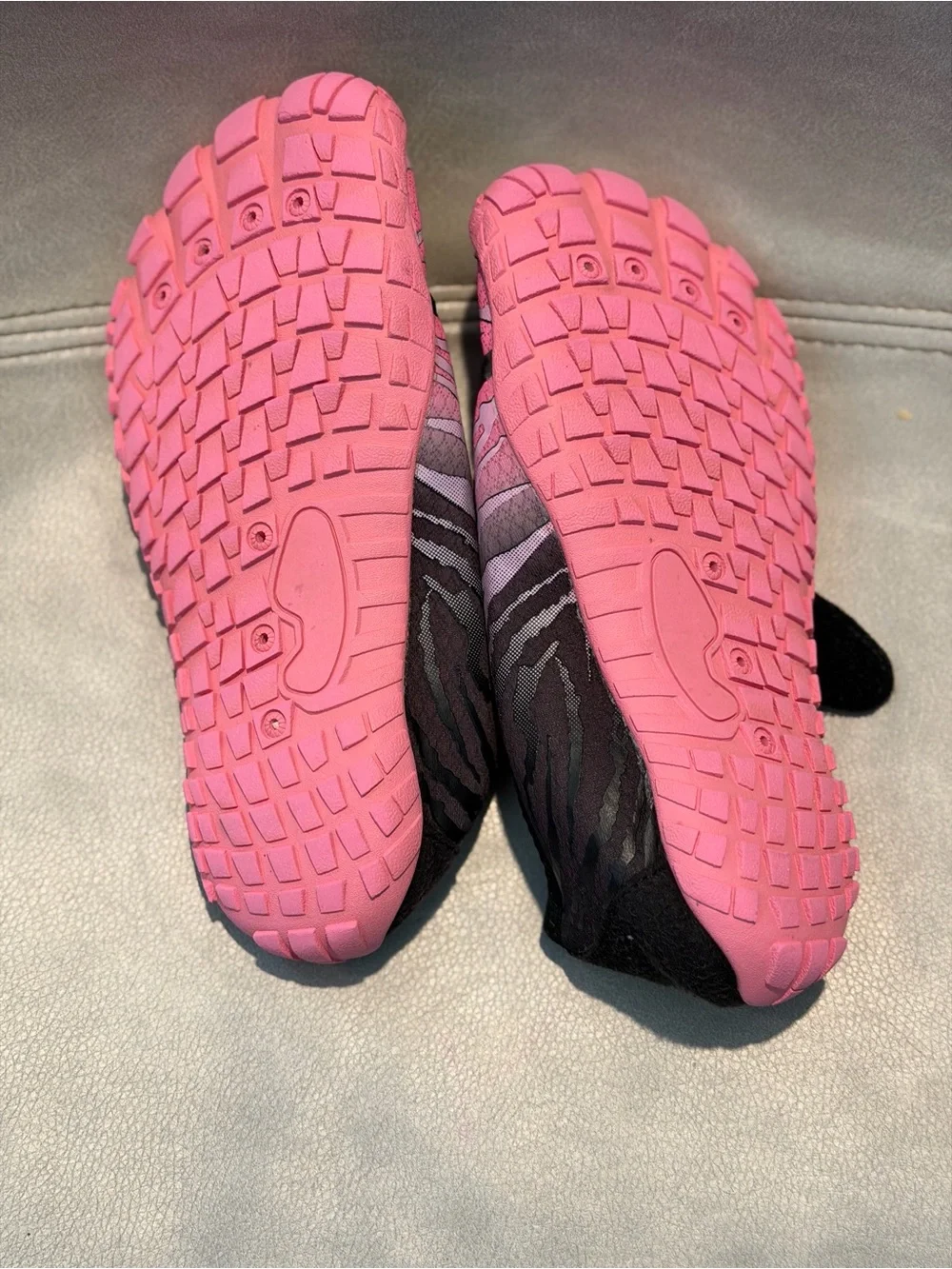 Kids Pink Gradient Water Shoes Easy On/Off - Size 1.5 US
